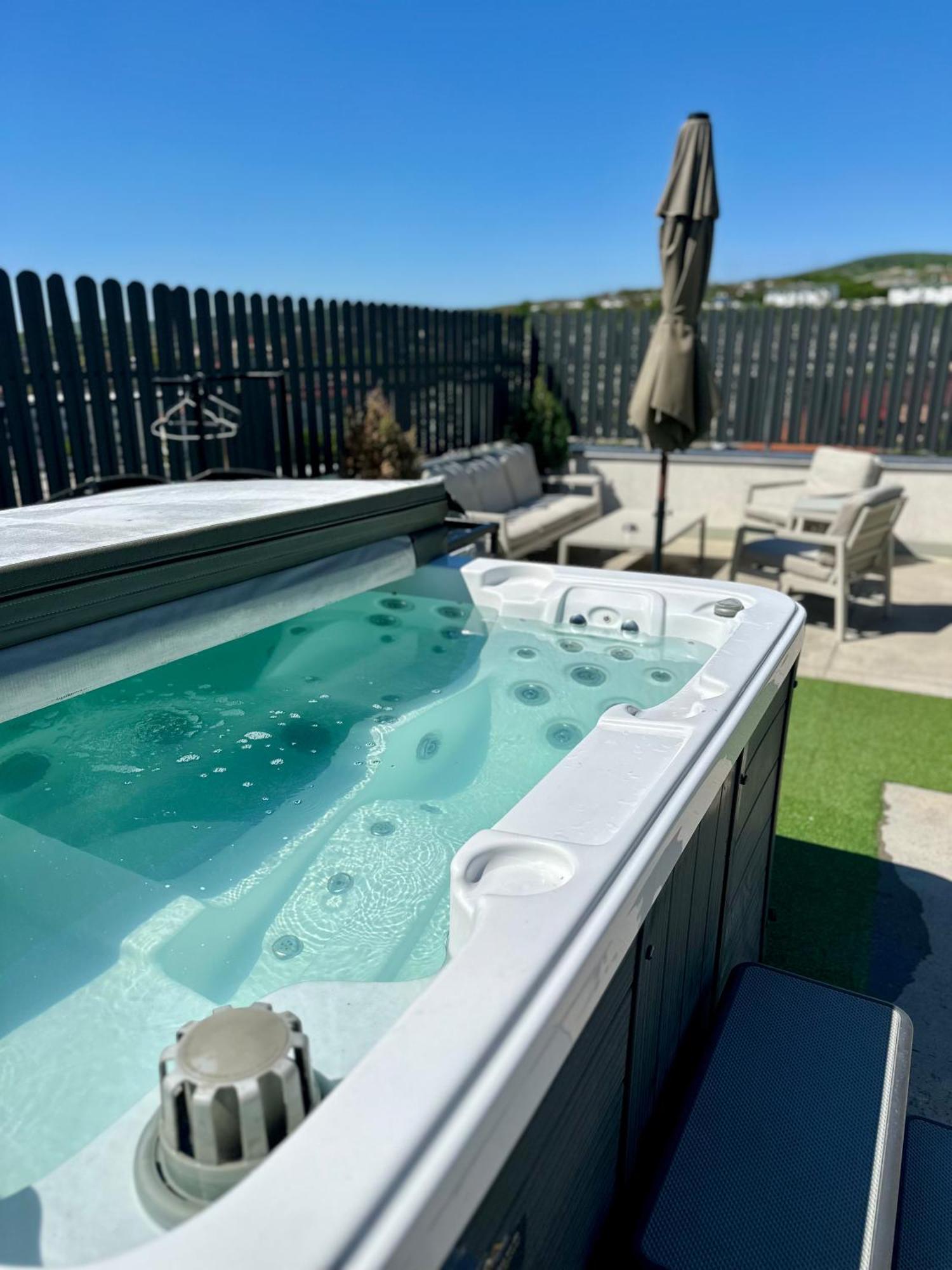 Thome Hoia Jacuzzi Cluj-Napoca Exterior foto